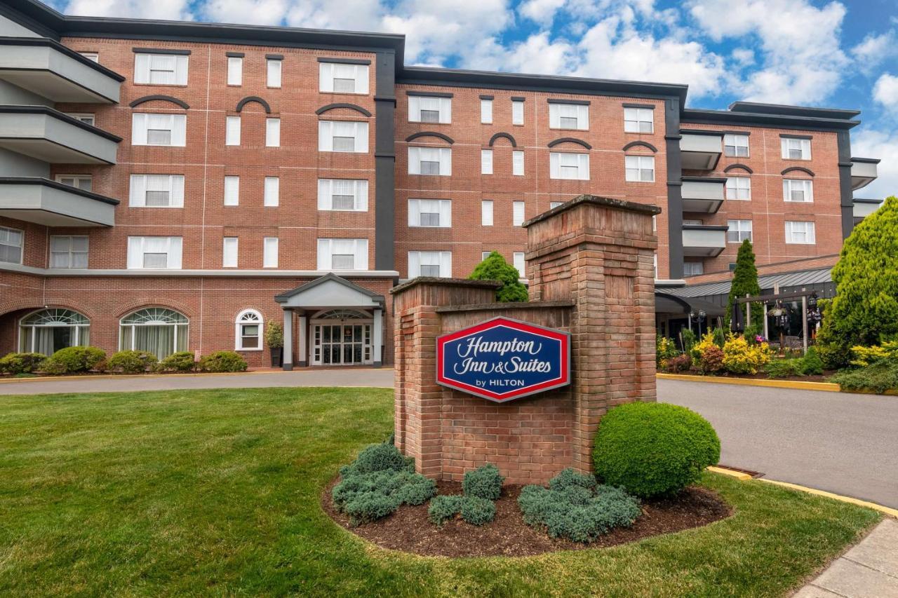 Hampton Inn & Suites Stamford Dış mekan fotoğraf