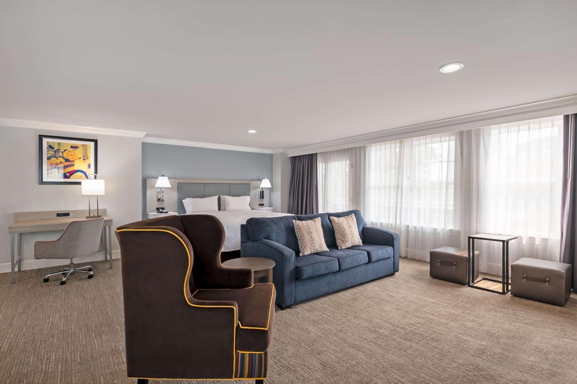 Hampton Inn & Suites Stamford Dış mekan fotoğraf